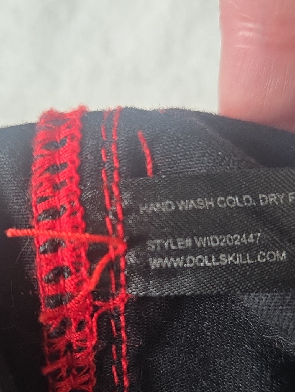 Widow by Dolls Kill Goth Grunge Rave Shorts Size 34 Black Metal Chain Punk - Picture 7 of 7
